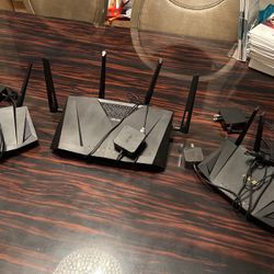 3 Asus Routers