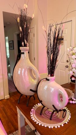Two beautiful decorative vases