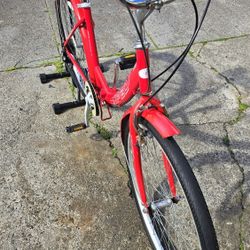 Adult Folding Bike Medium Size 
Great Condition Ready to Ride 