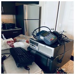 Wholesale Lot Of Stuff For Cheap Must Go! 