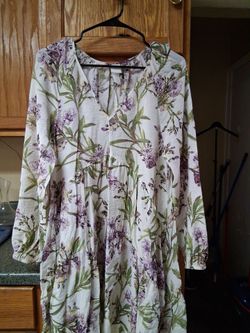 Women's dress size XS