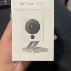 WYZE CAM 