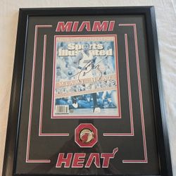 DWYANE WADE 19X23 AUTOGRAPH FRAMED 