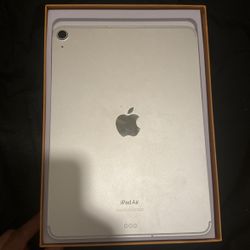 Apple iPad Air 5th Gen. 64GB, Wi-Fi + 5G (Unlocked), 10.9in - Gold