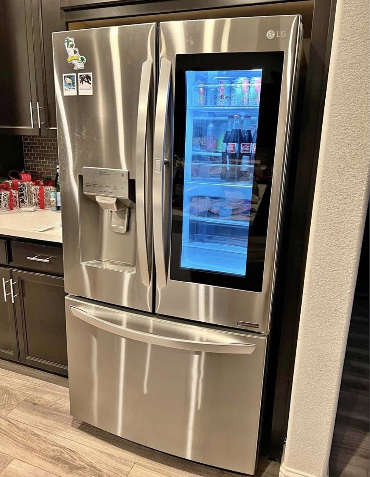 Refrigerator .
