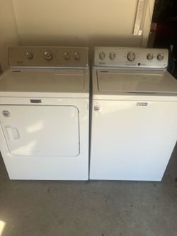 Maytag washer and electric dryer set
