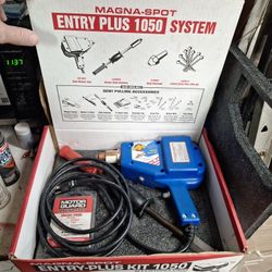 Dent Pulling Stud Gun