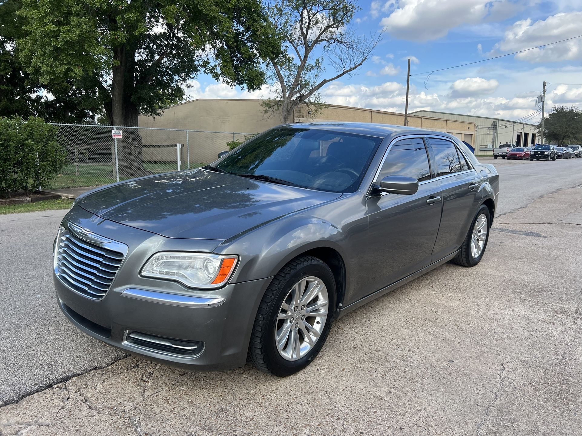 2011 Chrysler 300 for Sale in Houston, TX OfferUp
