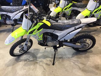 2020 Thumpstar TSB-125 C 125cc 4 stroke dirt bike will trade