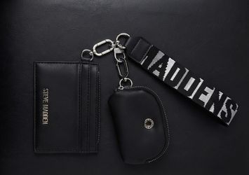 BRAND NEW!!! New Steve Madden Black Card Holder  Wallet Pouch with Logo Strap