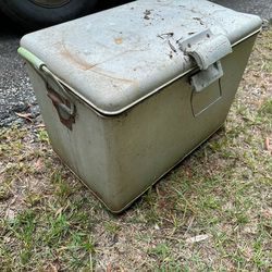 JC Higgins Antique Aluminum Ice Chest Has Bottle Opener On The Side
