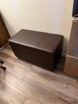 free brown storage ottoman!