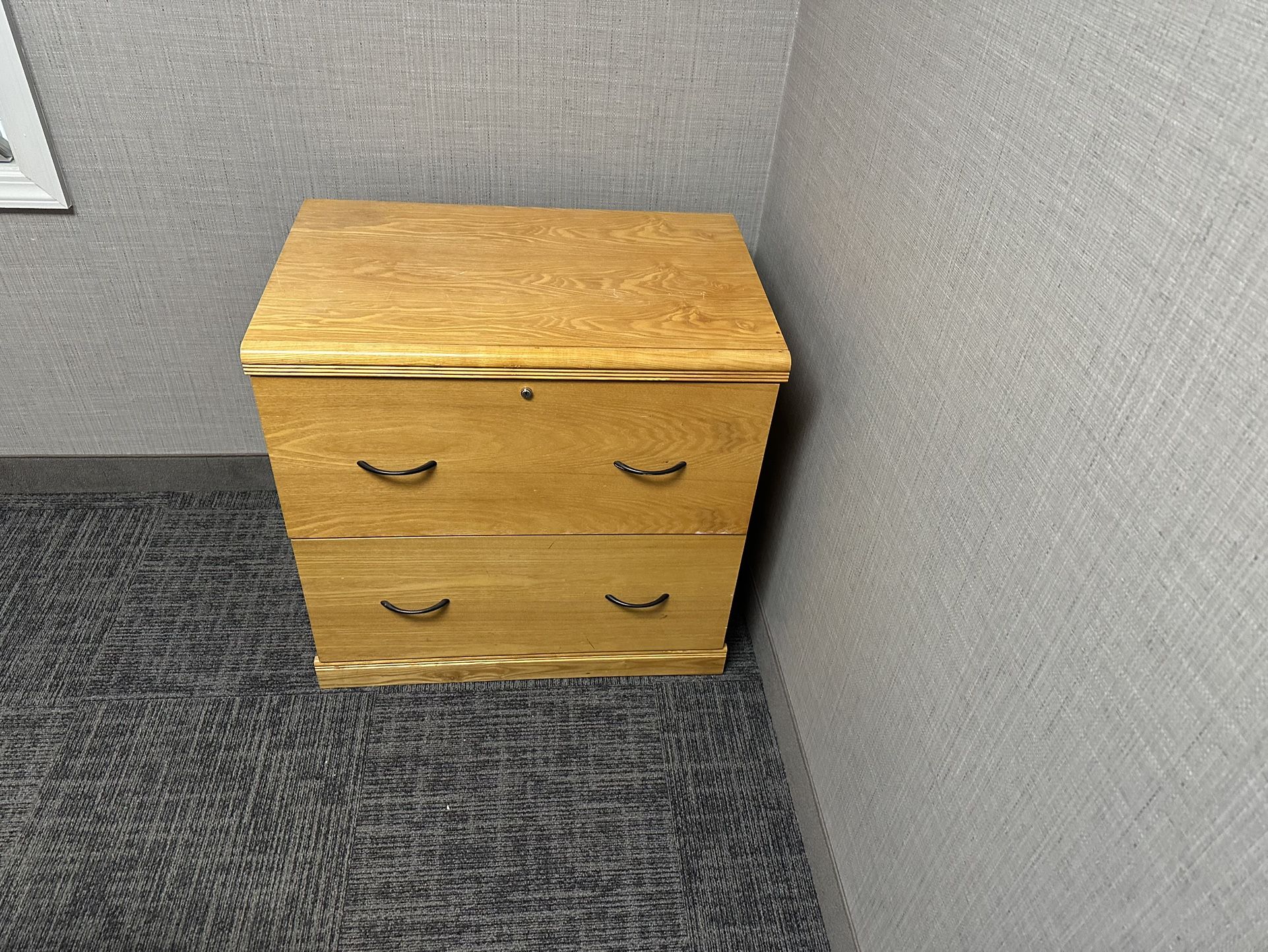 Wood 2 drawer file cabinet