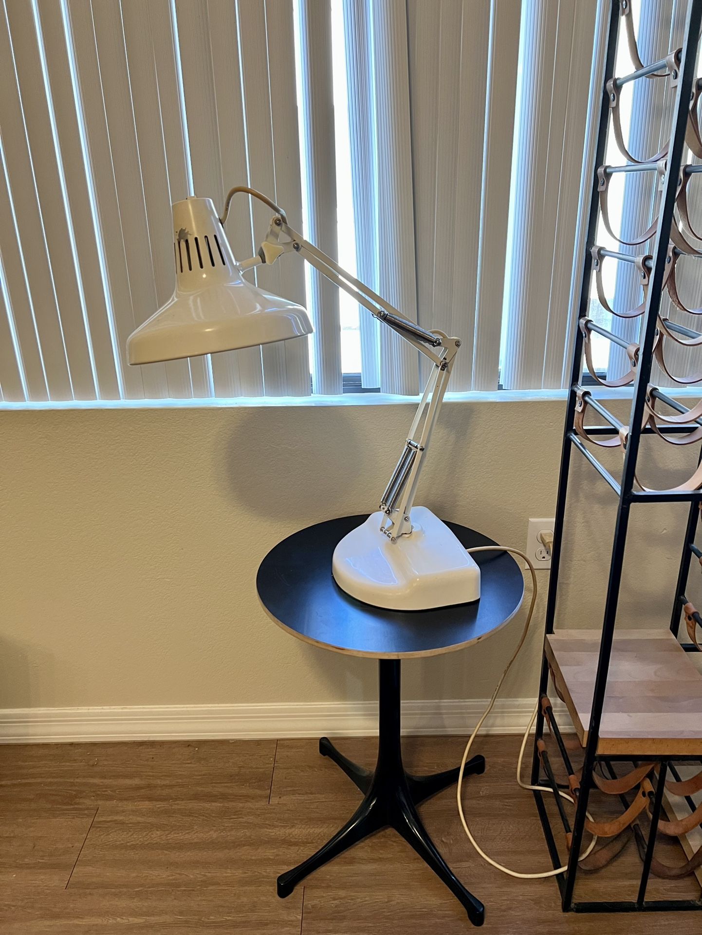 Vintage Mid Century Work Desk Lamp Heavy Duty Shop Light Adjustable 