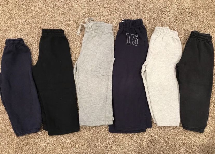 Toddler Boys 2T athletic bottoms lot