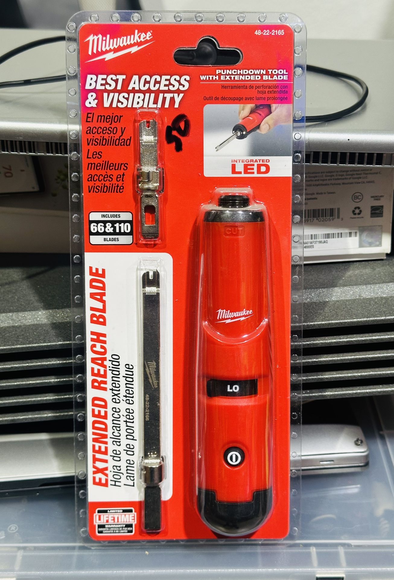 Milwaukee Impacting Punchdown Tool with Extended Blade