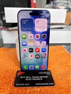 iPhone Air 256GB Unlocked to any carrier! 90 Day warranty! We offer financing.