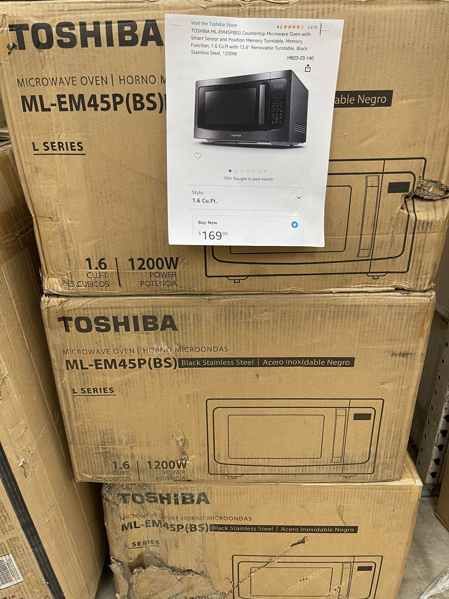 TOSHIBA ML-EM45P(BS) Countertop Microwave Oven with Smart Sensor and  Position Memory Turntable, Memory Function, 1.6 Cu.ft with 13.6 Removable  Turntable, Black Stainless Steel, 1200W