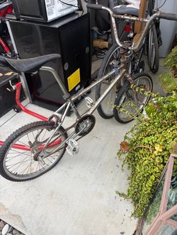 Hutch Freestyle bike 80s