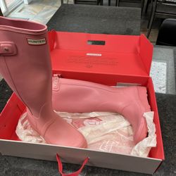 Hunter Tall Women’s Rain Boots Size 8