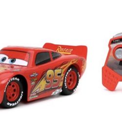 New Lighting McQueen Car With Control Remote $$$25 Firm On Pride 👈🏻👈🏻👈🏻