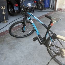 GIANT mountain Bike ATX 