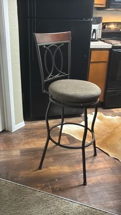 Barstool