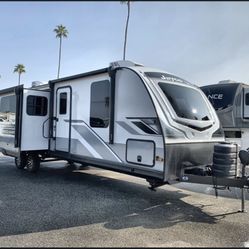 USED 2024 JAYCO WHITE HAWK 32QBH