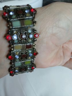 Vintage Style Ornate Multi-Colored Bracelet