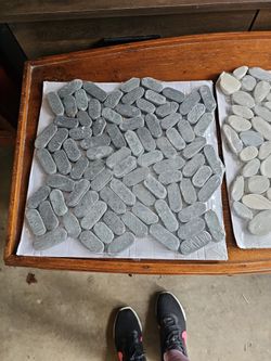 Pebbles Tiles 