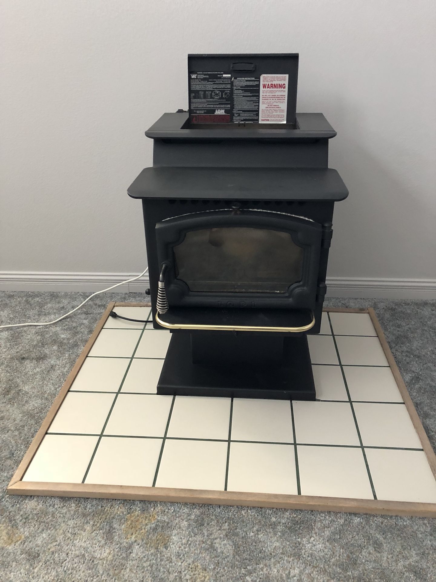 GREAT CONDITION LOPI 400PS PELLET STOVE