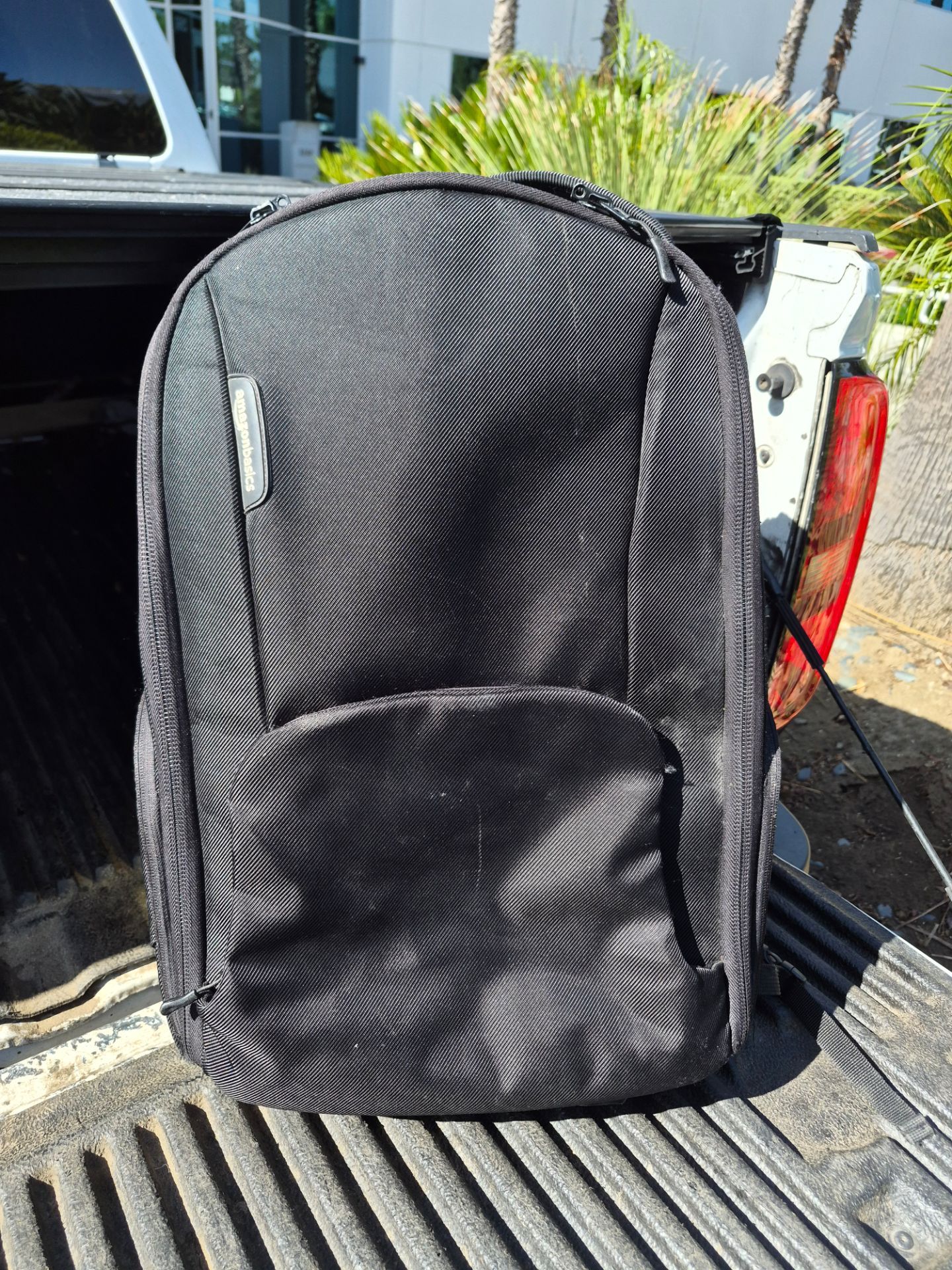 Luggage 🧳 little cleaning ask $15