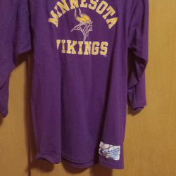 Minnesota Vikings T Shirt Size Large 