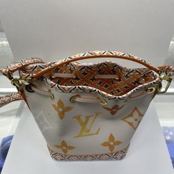 LOUIS VUITTON NANO SERIES PADEAL HANDBAG