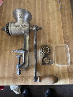 Meat grinder