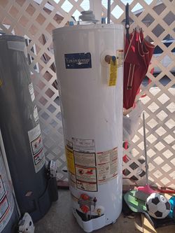 Water Heater  40 Gallons 