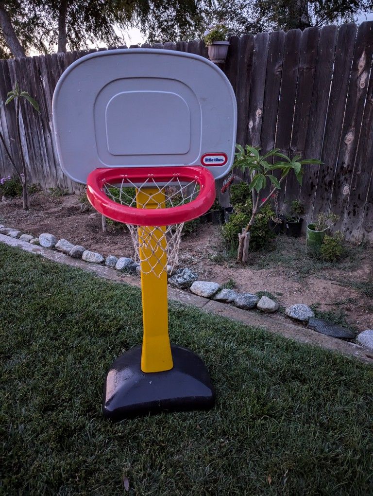 Kids Basketball Hoop