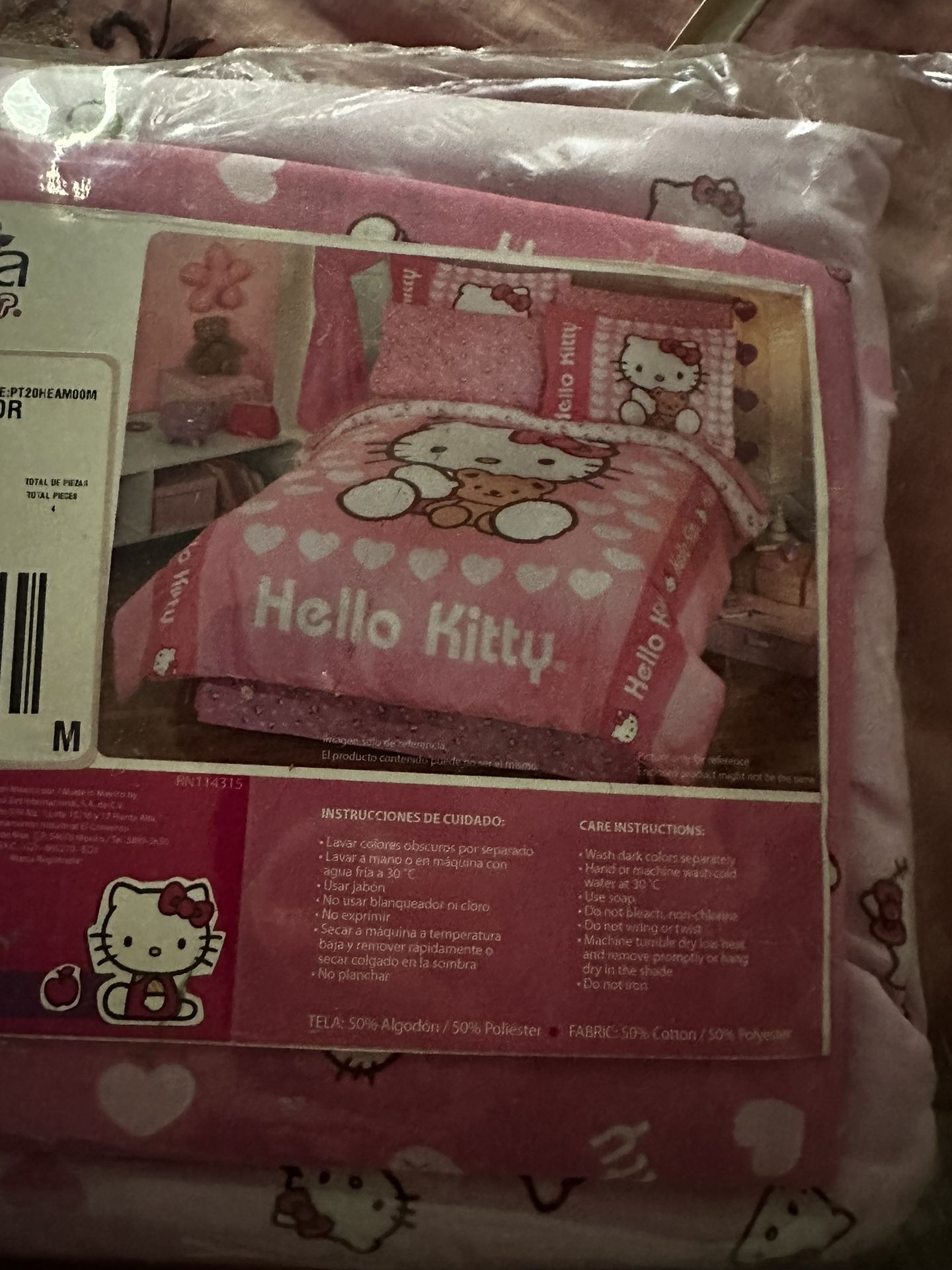 Hello Kitty Bed Set