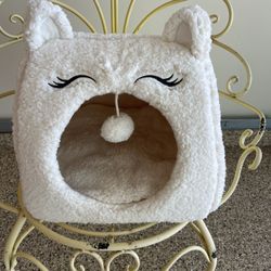 Comfy Cat Cave