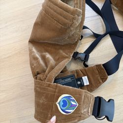 Artipoppe Zeitgeist Baby Carrier – Tan Organic Velvet (Discontinued, NWT)