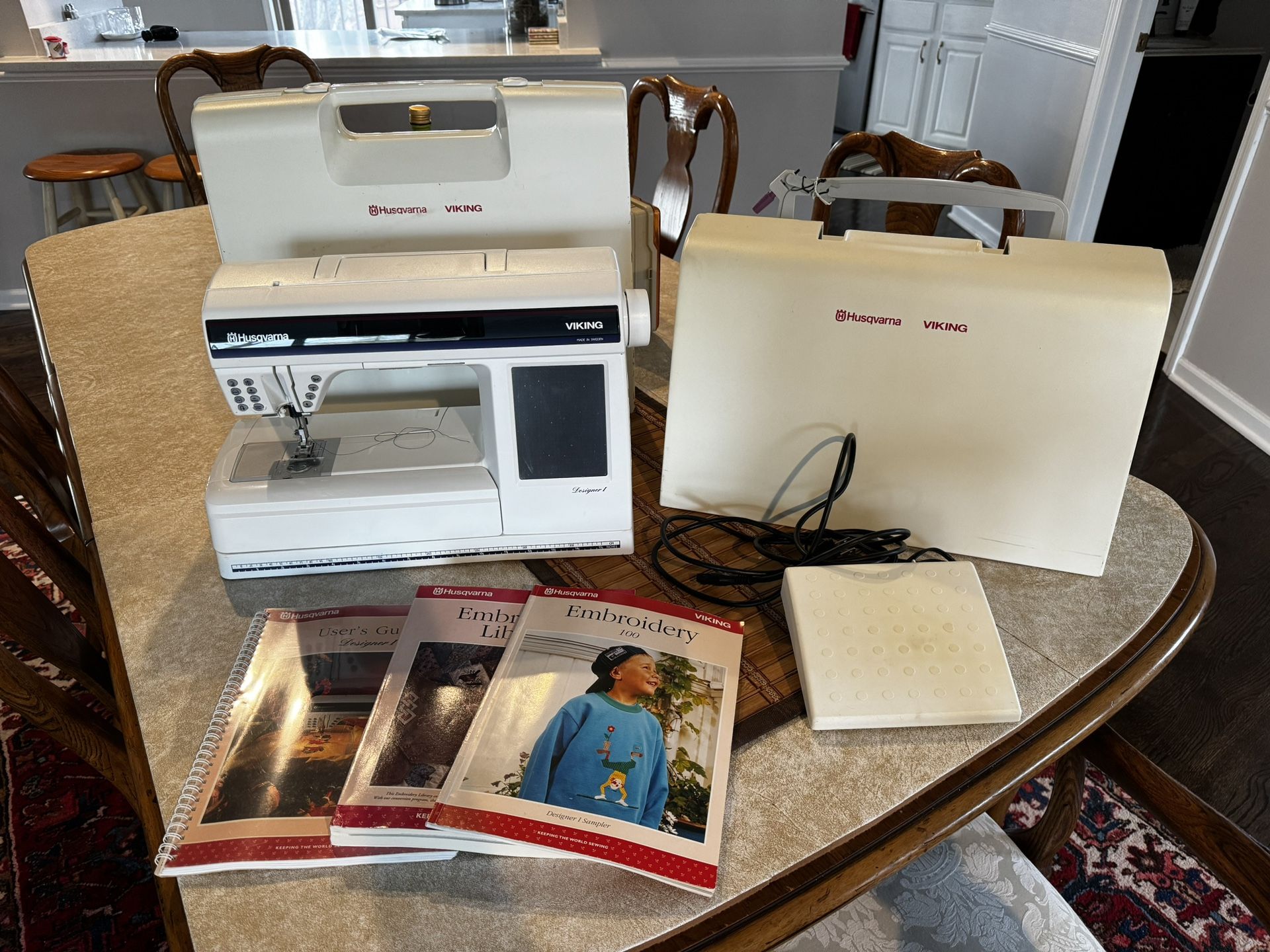 Husqvarva Viking Designer 1 (made In Sweden) W Extras