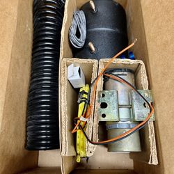 Hadley Mini Air Compressor 