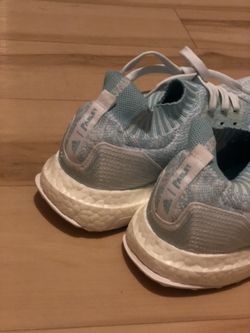 Adidas Ultra Boost Parley Men Size 9 1/2