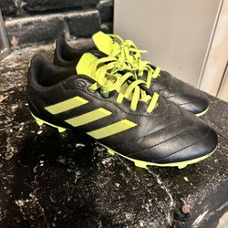 Boys Cleats