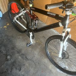 Genesis Bike 