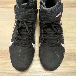 Nike Alpha Menace 2 Mid Size 9