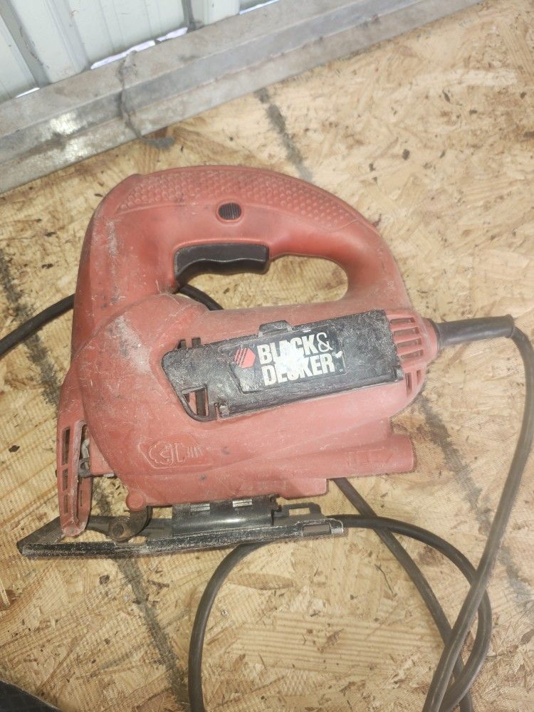 Black & Decker 4.5-Amp Jig Saw