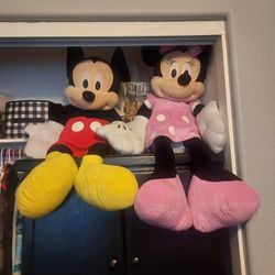 Jumbo Mini And Mickey Mouse Stuffed Animals 