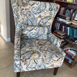 Lovely Accent Chair 