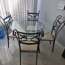 5 PIECE Dining Table & Chairs 